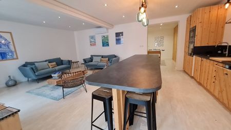 A PROXIMITÉ DU MONOPRIX D'ARCACHON GRAND APPARTEMENT A VENDRE