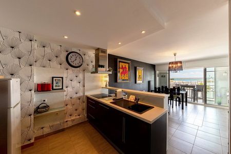 T3 A VENDRE PREMIÈRE LIGNE FACE AU PORT D'ARCACHON