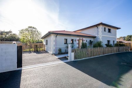 JOLIE VILLA NEUVE A VENDRE LA TESTE