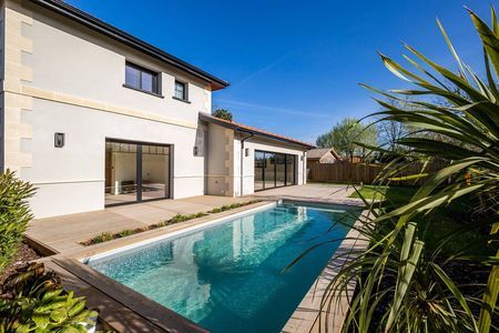 VENTE VILLA NEUVE AVEC PISCINE A LA TESTE DE BUCH