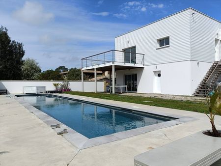 VILLA CONTEMPORAINE A VENDRE SENTIER DU LITTORAL GUJAN MESTRAS 33470