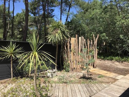 VILLA DE PLAIN PIED PROCHE DES 44 HECTARES CAP FERRET LA PONITE