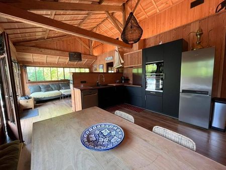 VILLA DE PLAIN PIED EN BOIS AVEC PISCINE A VENDRE CAP FERRET