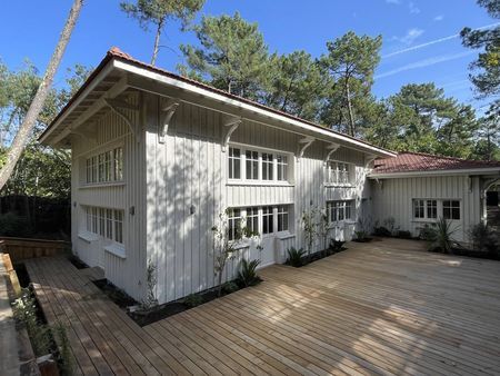 VILLA DE STYLE FERRET CAPIEN A VENDRE VILLAGE PETIT PIQUEY