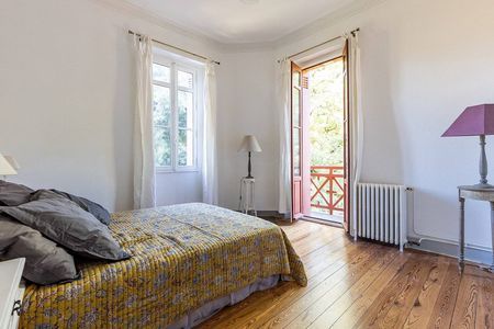 APPARTEMENT DE 3 CHAMBRES A VENDRE EN VILLE D'HIVER A ARCACHON