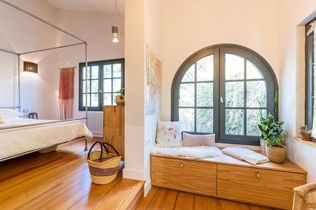 VILLA DE CHARME PARFAITEMENT RÉNOVÉE AVEC LUXUEUSES PRESTATIONS A VENDRE AU COEUR DES ABATILLES ARCACHON 33120