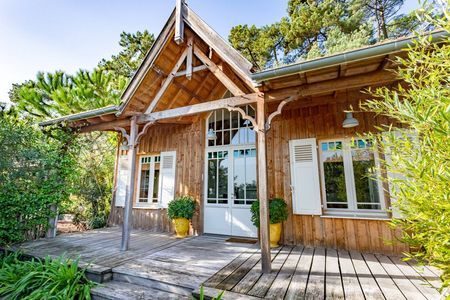 SUPERBE VILLA FERRET CAPIENNE AVEC VUE BASSIN PETIT PIQUEY LEGE CAP FERRET