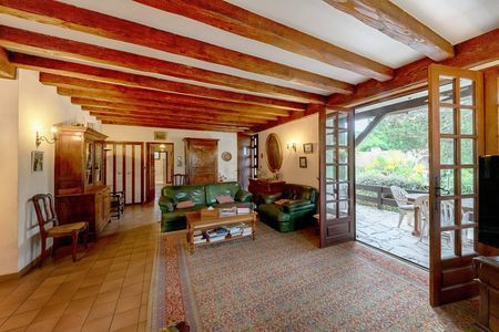 MAISON A VENDRE A RÉNOVER AU COEUR DE LA VILLE D'HIVER  A ARCACHON