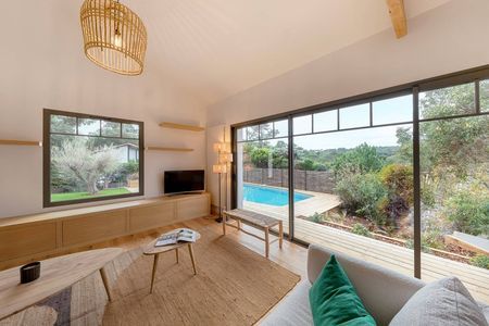 A VENDRE VILLA QUARTIER CALME ET BOISÉ DU PYLA SUR MER