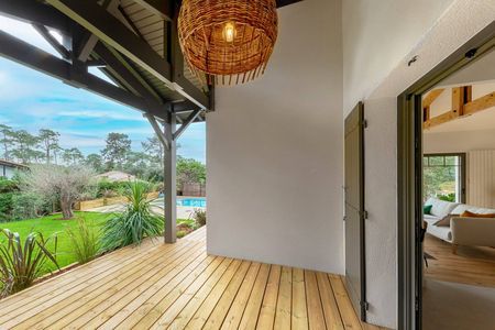 A VENDRE GRANDE VILLA QUARTIER CALME PYLA SUR MER