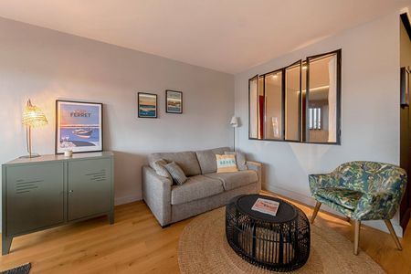 APPARTEMENT RÉNOVÉ ENTIÈREMENT A VENDRE PROCHE PLAGE ARCACHON