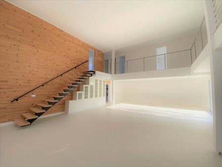 VILLA DE 6 CHAMBRES A VENDRE PLEIN CENTRE ANDERNOS