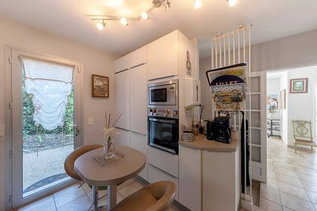 Maisons et villa de luxe à vendre dans le quartier Pereire