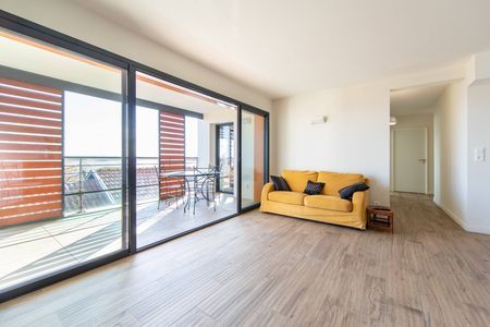 SUPERBE APPARTEMENT AVEC BELLE TERRASSE VUE PANORAMIQUE SUR LE BASSIN AIGUILLON ARCACHON
