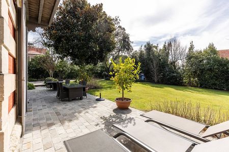 VILLA CLASSEE DE 6 PIÈCES A VENDRE VILLA D'HIVER