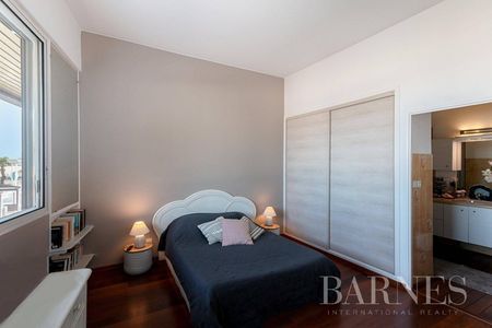 A VENDRE APPARTEMENT AVEC VUE MER ARCACHON CENTRE