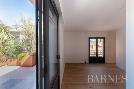 VILLA TERRASSE A VENDRE CENTRE ARCACHON