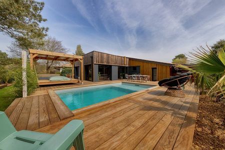 A VENDRE VILLA AVEC PISCINE LA TESTE