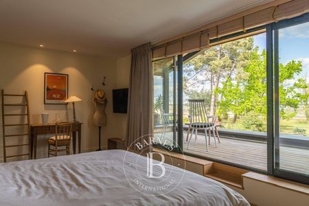 VILLA VUE BASSIN A VENDRE SUR LA PLAGE DE JANE DE BOY CLAOUEY