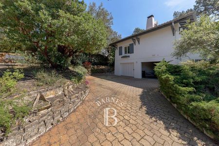 VILLA TRADITIONNELLE A VEDRE PYLA SUR MER