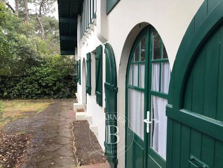 VILLA DE CHARME A VENDRE COEUR DU MOULLEAU