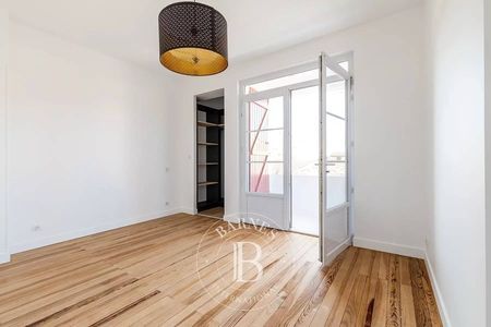 MAISON 3 CHAMBRES DEPENDANCE A VENDRE DANS LE QUARTIER DE L'AIGUILLON ARCACHON