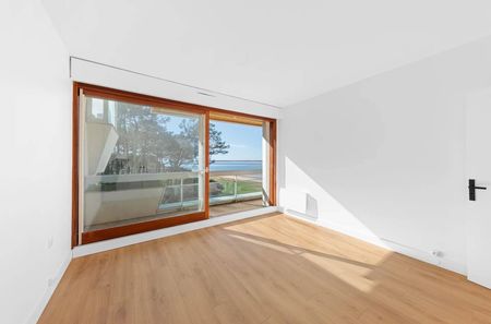 APPARTEMENT À VENDRE VUE MER LE MOULLEAU