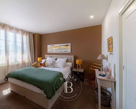 VILLA DE 4 CHAMBRES A VENDRE ARCACHON