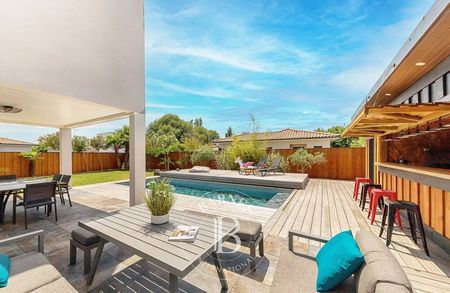 VILLA NEUVE TOUT CONFORT A VENDRE BASSIN ARCACHON