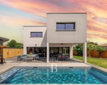 VILLA CONTEMPORAINE A VENDRE LA TESTE