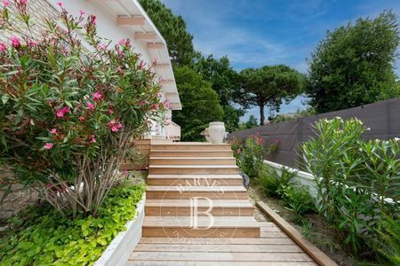 VILLA A VENDRE AVEC PISCINE PEREIRE ARCACHON