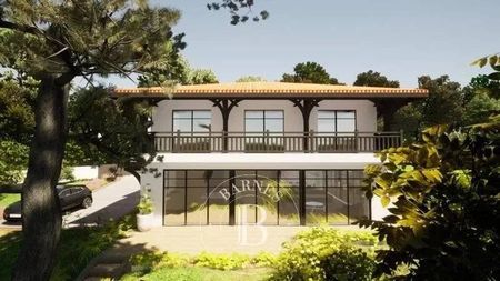 VILLA A RÉNOVER AVEC PROJET A VENDRE ERMITAGE PYLA SUR MER