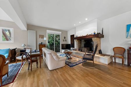 VILLA FAMILIALE DE 6 CHAMBRES PROCHE PLAGE PEREIRE ARCACHON