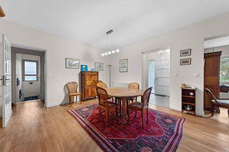 VILLA FAMILIALE DE 6 CHAMBRES PROCHE PLAGE PEREIRE ARCACHON