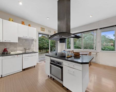 VILLA FAMILIALE DE 6 CHAMBRES PROCHE PLAGE PEREIRE ARCACHON