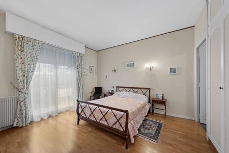 VILLA FAMILIALE DE 6 CHAMBRES PROCHE PLAGE PEREIRE ARCACHON