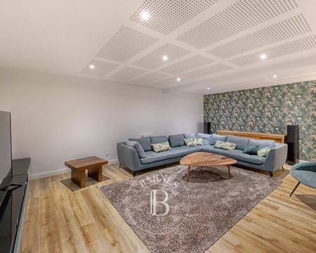VENTE D'UNE VILLA 7 PIÈCES HOME CINEMA ABATILLES ARCACHON