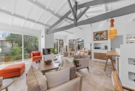 MAISON À VENDRE GUJAN MESTRAS