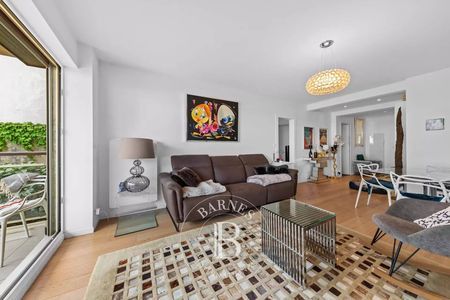 MAGNIFIQUE APPARTEMENT VUE MER A VENDRE ARCACHON