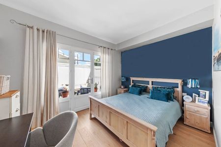 VILLA DE STYLE FERRET CAPIEN EN PLEIN CENTRE DE LA TESTE-DE-BUCH