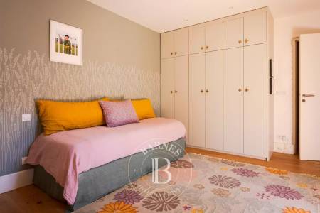 VILLA EN BOIS AVEC PISCINE DANS LE QUARTIER DU MIMBEAU AU CAP FERRET