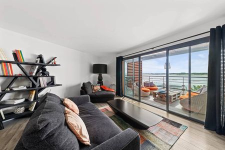 APPARTEMENT VUE BASSIN RÉSIDENCE AQUARAMA