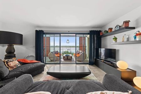 SUPERBE APPARTEMENT PREMIÈRE LIGNE VUE PANORAMIQUE