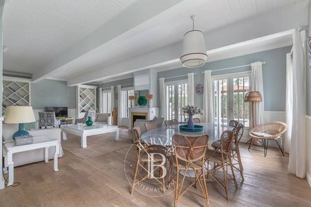 A VENDRE CAP FERRET VILLA EN BOIS