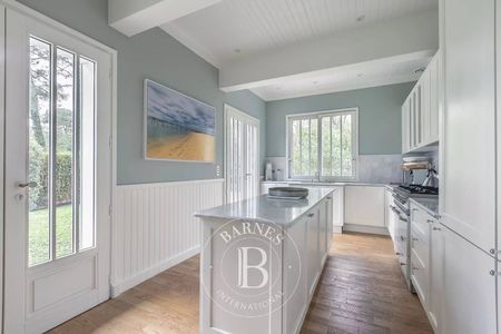 A VENDRE VILLA EN SECONDE LIGNE AU CAP FERRET