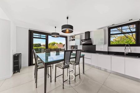 BARNES BASSIN D'ARCACHON