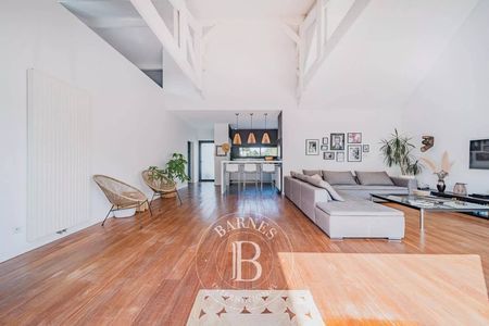 MAISON AVEC PISCINE GUJAN