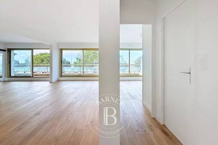 VASTE ET LUMINEUX APPARTEMENT DE PLUS DE 110 M2 A VENDRE ARCACHON CENTRE