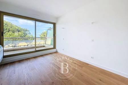 APPARTEMENT DE TROIS CHAMBRES A VENDRE ARCACHON CENTRZ