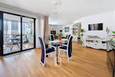 superbe appartement en étage élevé centre ville ARCACHON